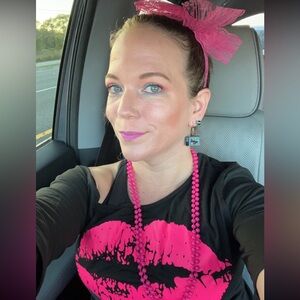 Meet your Posher, Tiffany